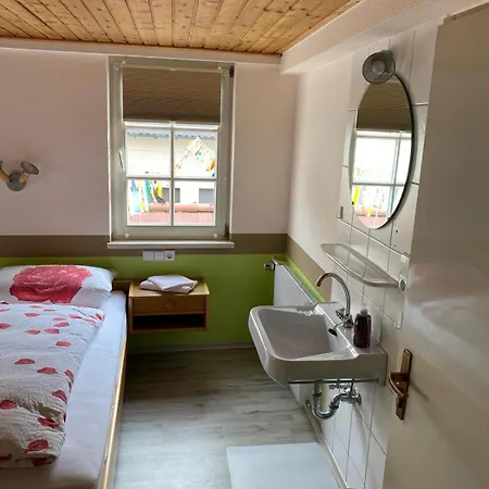 Inn Zur Linde *