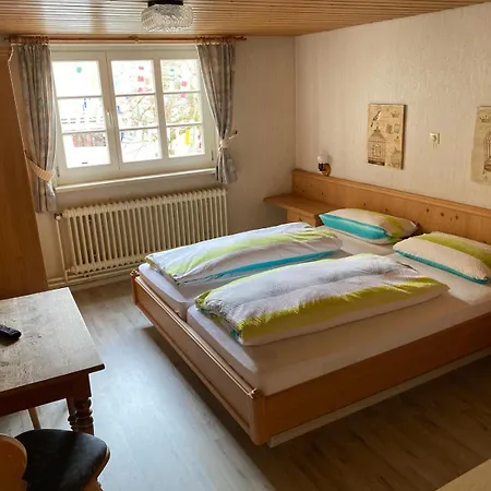 Inn Zur Linde Muhlheim an der Donau