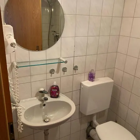 Zur Linde * Muhlheim an der Donau